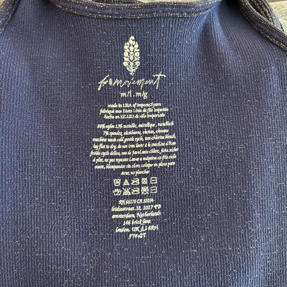 Free People Happiness Runs Square Neck Crop Tank M/L Navy Blue Lurex Sparkle - Picture 9 of 9